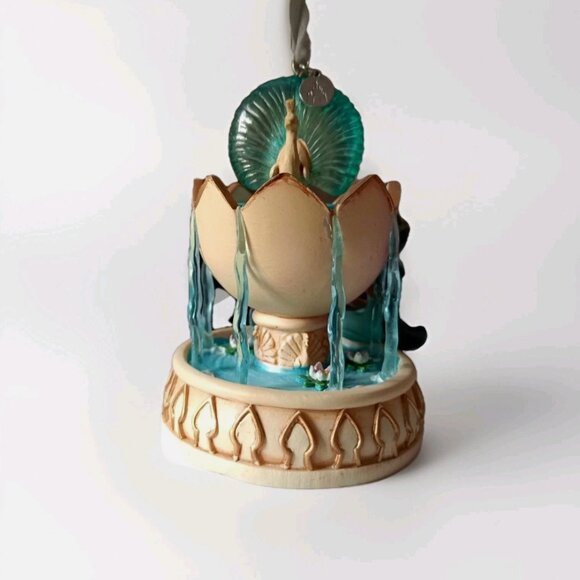 DISNEY STORE PARKS Jasmine ALADDIN Sketchbook Ornament 2020 - Picture 2 of 6